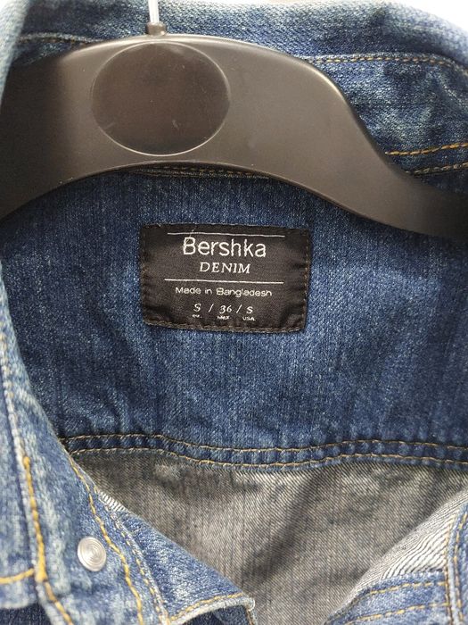Veste Denim pictata manual Bershka