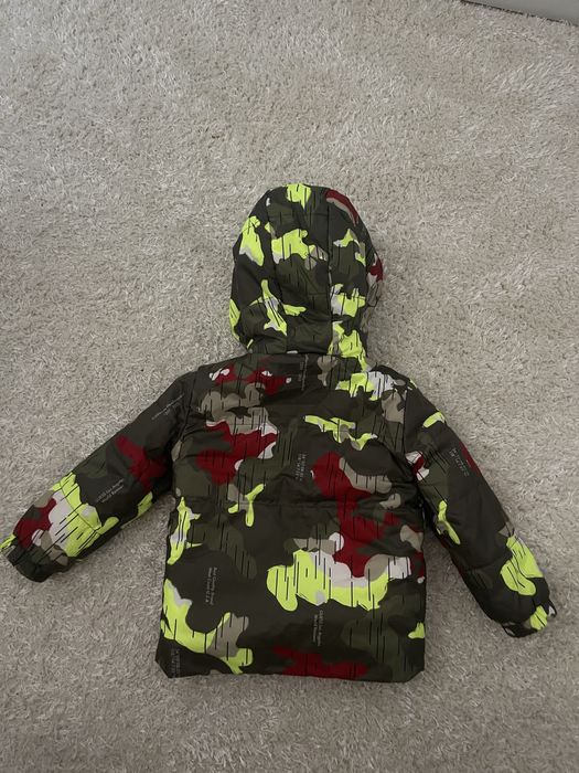 Детско яке Guess