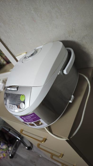 Мультиварка Philips  в отличном состоянии