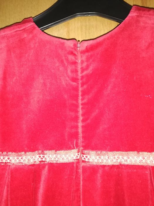 Rochie catifea rosie+body fetita 1 an