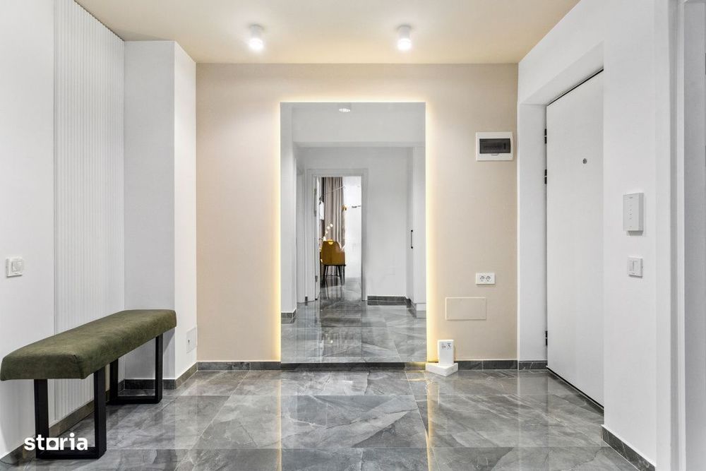 Apartament modern cu 2 camere, 66 mp, LUX– langa Coresi Mall, Comisi