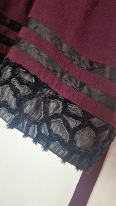 Страхотно дамско  палто