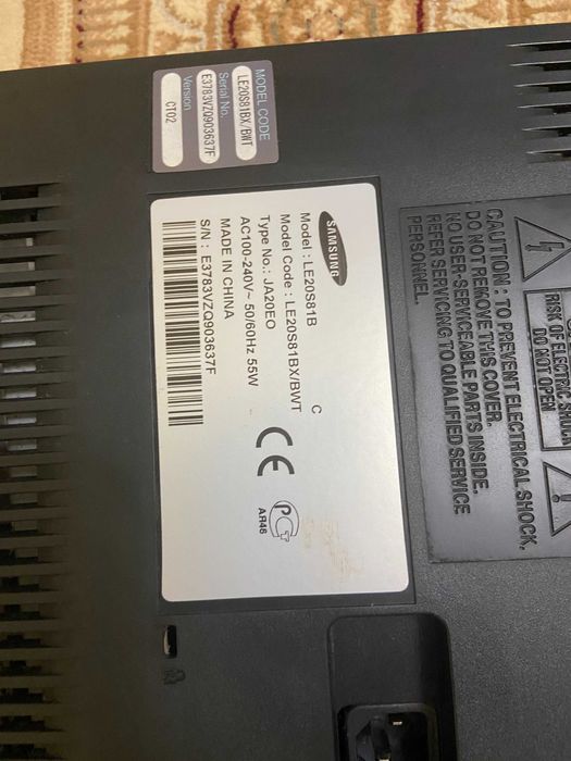 Продам телевизор самсунг LE20S81B