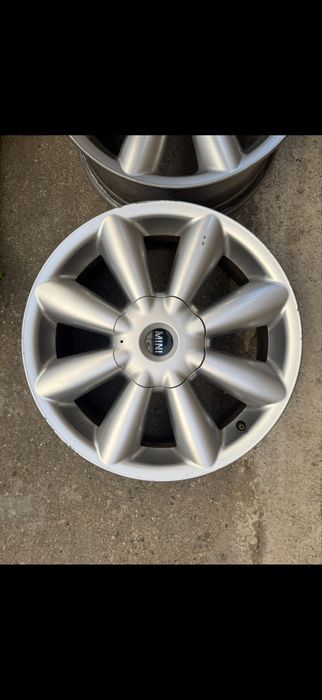 Djanti Mini Countryman R18