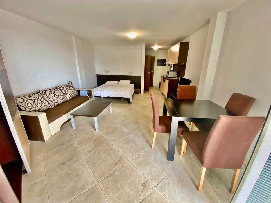 Продава се Едностаен апартамент в Свети Влас - 54 кв.м за 908 €/кв.м - Снимка #1