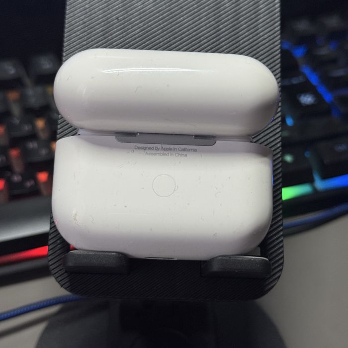 Продам Airpods Pro 1