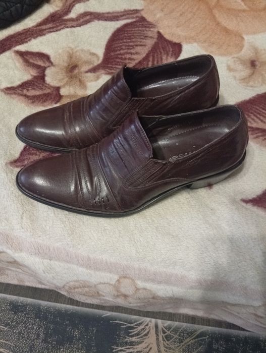 Мужские туфли продам