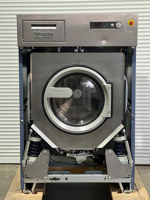 НОВА Професионална перална Miele PW814 - 16 кг