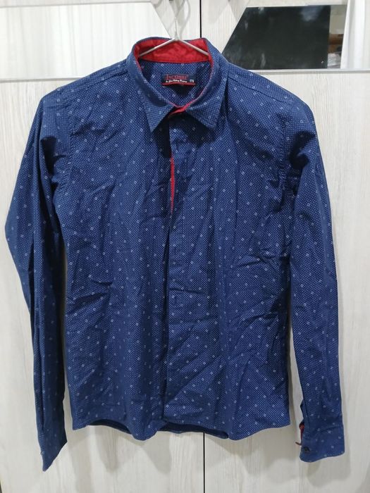 Рубашки в хорошем состоянии