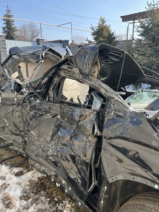 Продам geely okavango 2025г после ДТП