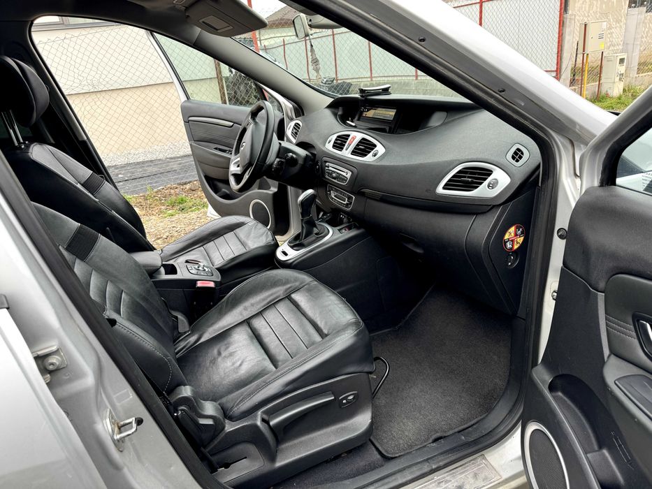 Vand Renault Grand Scenic III ,trapa panoramica,2 seturi de roti
