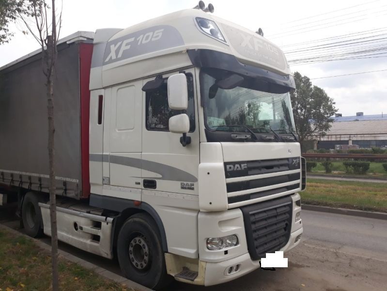 dezmembram daf xf 105