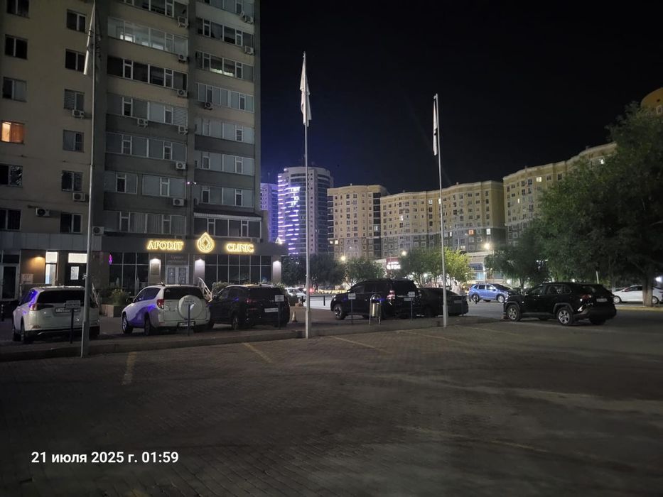 Сдам  посуточно 2 комнатную в 12 микрорайоне