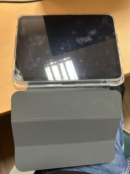 Apple aipad 10 generation