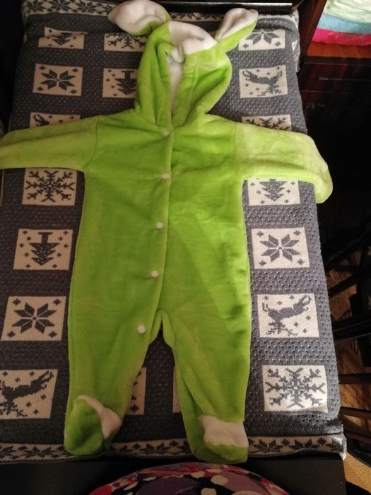 Продам комплект на выписку