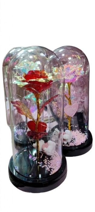 Стъкленица с роза , мече и LED светлина