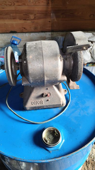 Шмиргел-Руски-еней