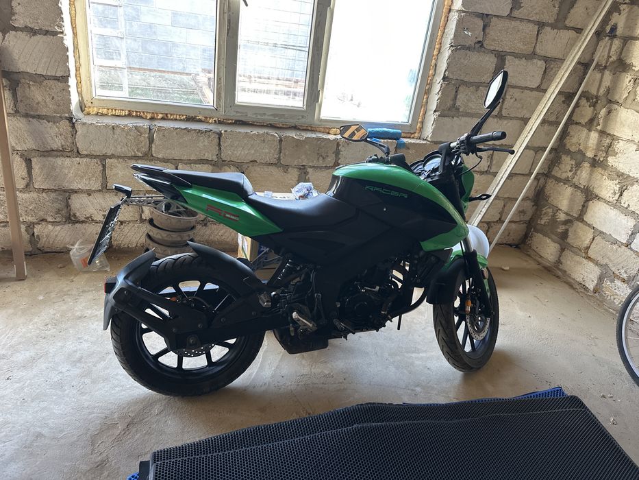 Продам мотоцикл Riser Flash 250 кубов