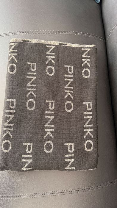 Черен Зимен Шал -Pinko Пинко