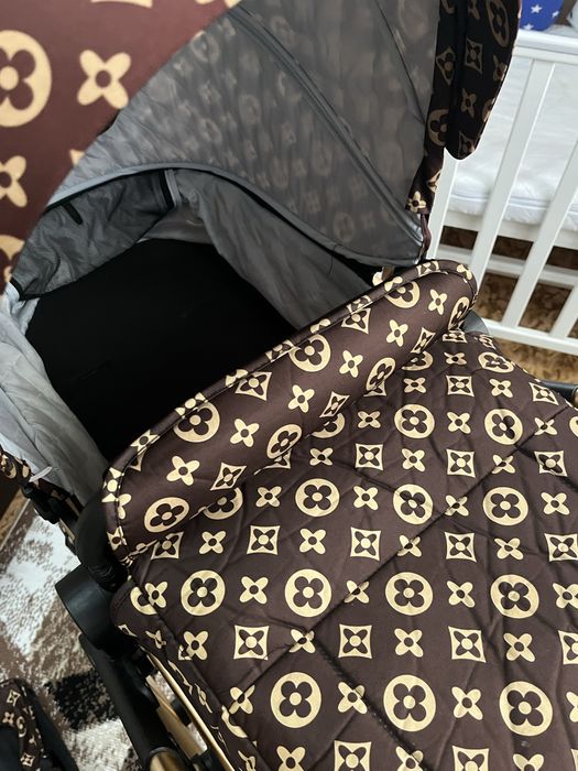 Продам коляску детскую