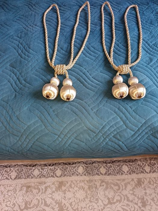 Продаются  шторы