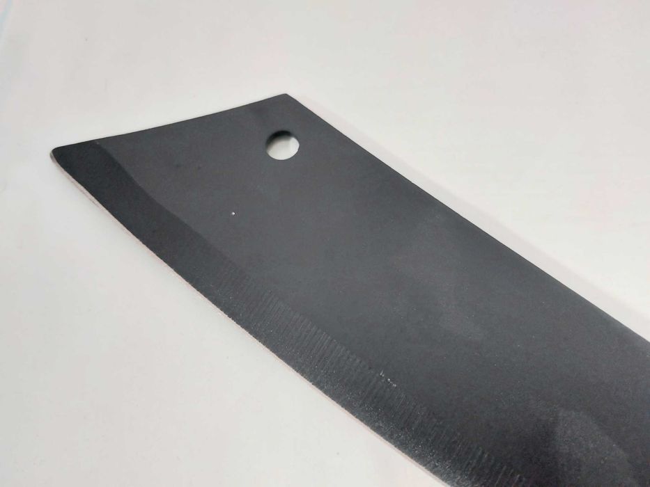 Мачете  в два варианта - черно или сребристо с текстилен калъф