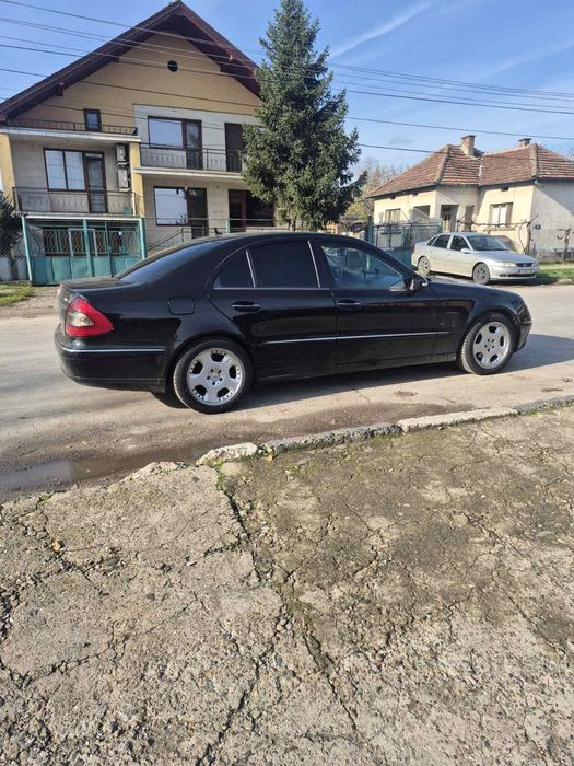 Мерцедес Е280 Ево