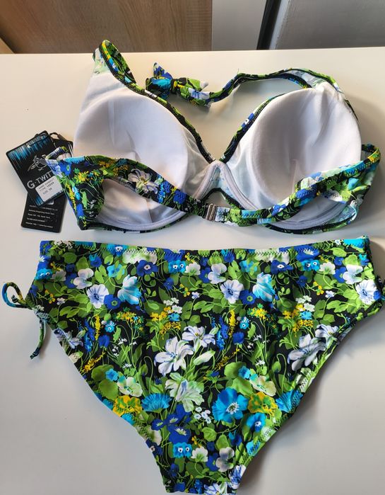 Дамски бански, размер 56