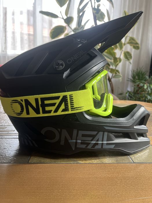 Продавам части за велосипед.