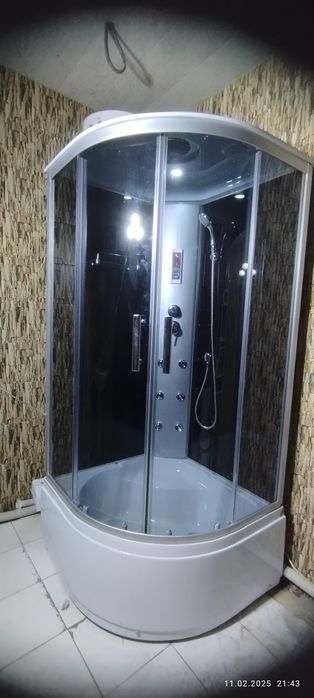 Душевая кабина 80х80см~ 120х120см