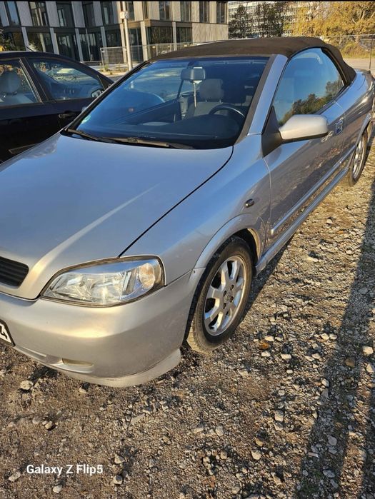 Opel Astra G Bertone Cabrio 2.2 16V – 147 CP – 2.500 € negociabil