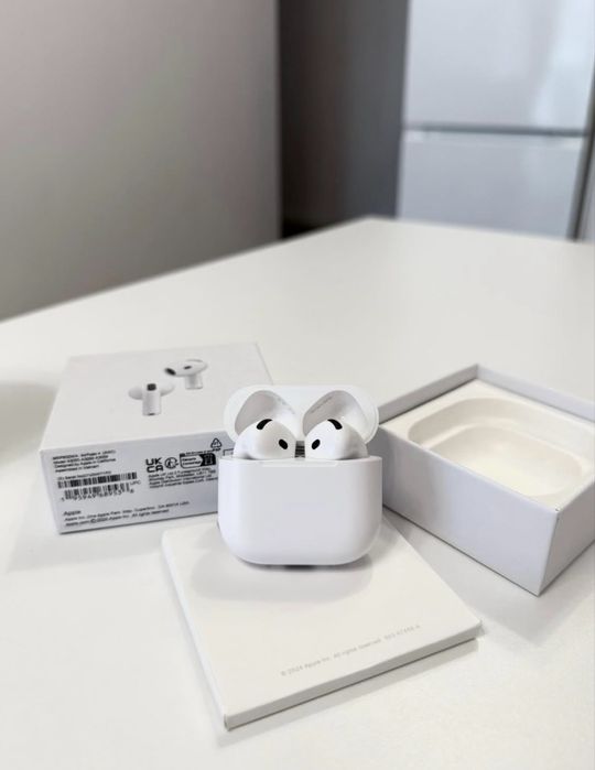 casti airpods 4 sigilate anc