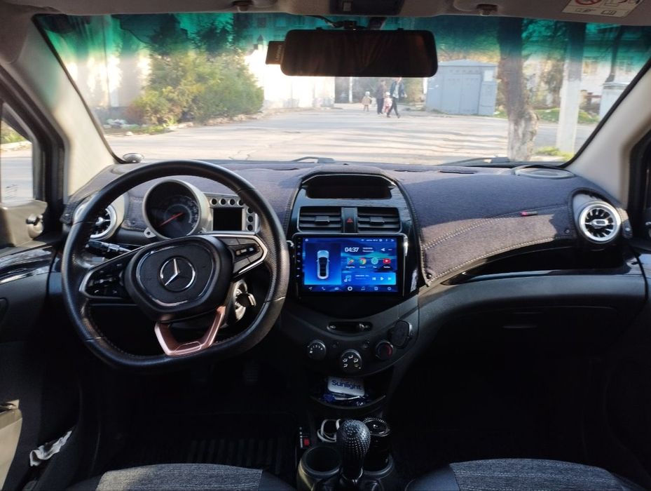 Spark 2015 yili probeg 245ming  1.25 kotta mator