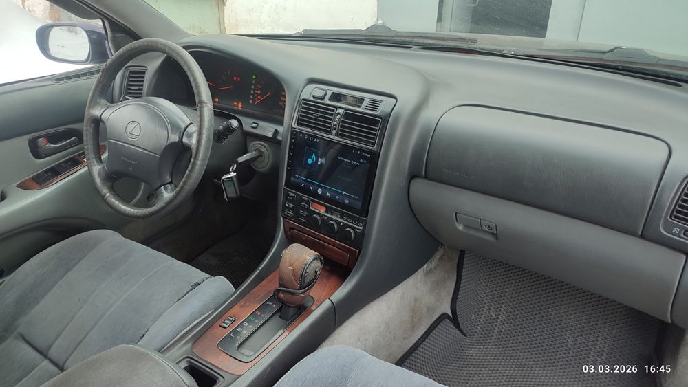 Lexus GS300 1 поколение