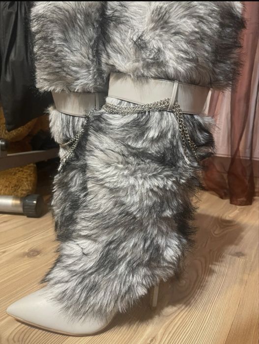 Cizme gri marime 39 noi