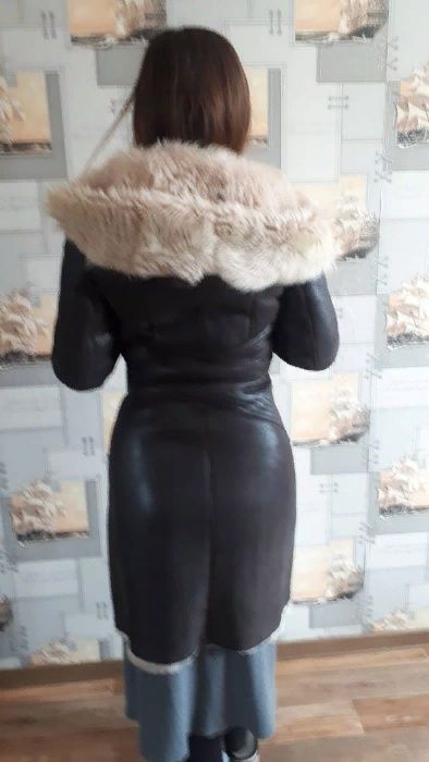 Верхняя женская одежда