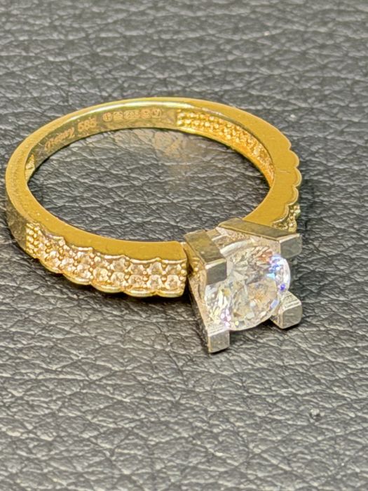 Златна Венчална халка  пръстен ЧИСТО НОВ Gold halka venchalna prasten