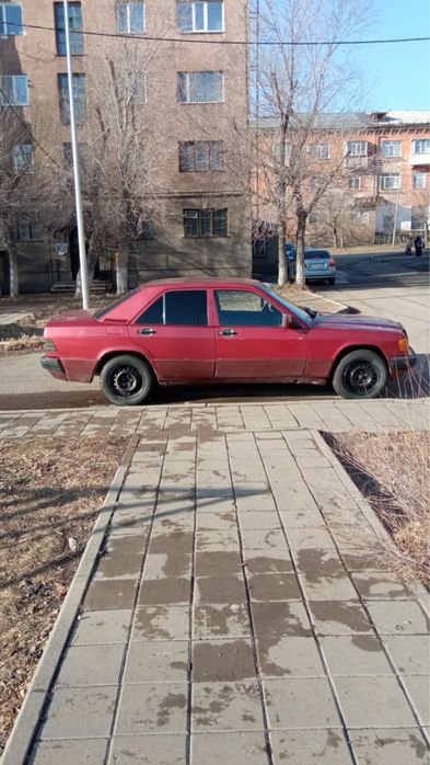 Мерседес 190 в Сортировке