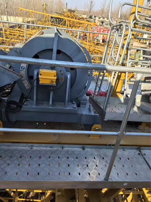 Кран Башенный 8 T