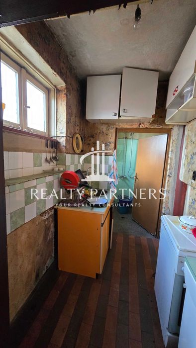 Продава се Къща в Перник, Изток - 240 кв.м за 400 €/кв.м - Снимка #17