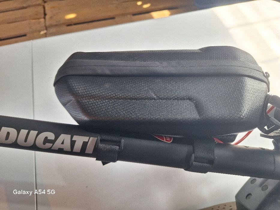 Тротинетка Dugati