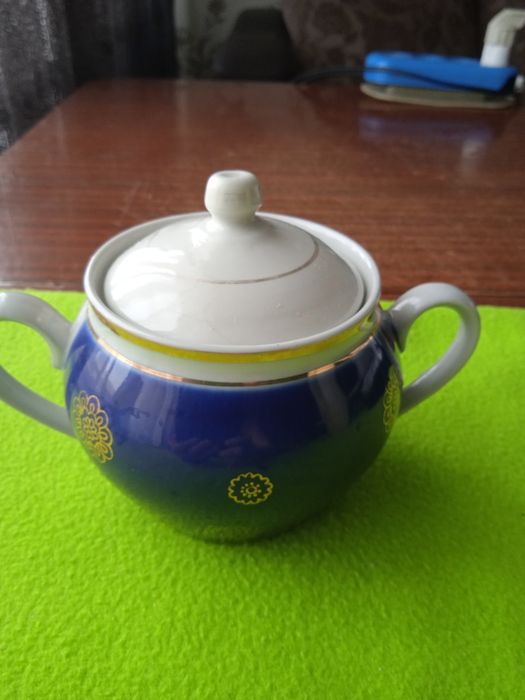 Конфетница (сахарница) времен СССР