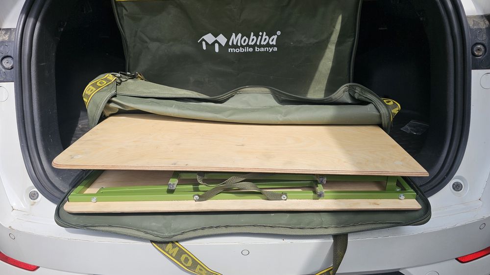 Полки Mobiba для мобильной бани