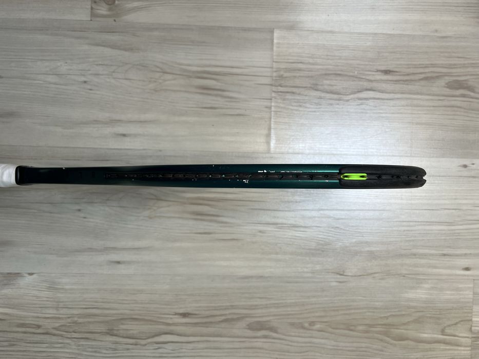 Wilson Blade V9 16x19 305g