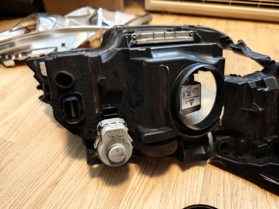 Части за Би-Ксенон LED фар Peugeot 508 (2011-2014) – ЛЯВ + Чисто ново стъкло