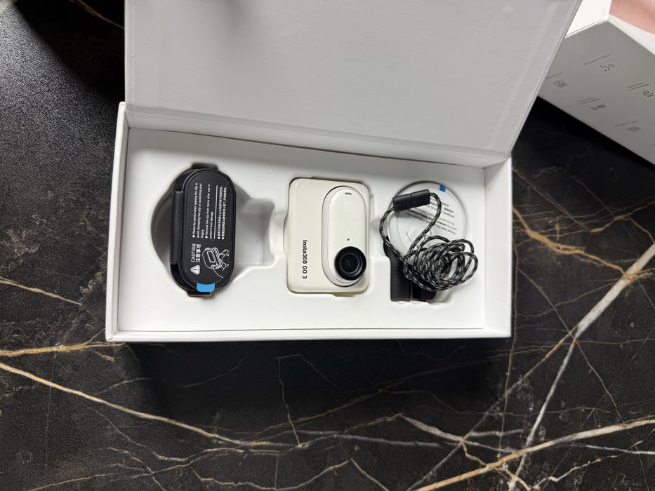 Экшн Камера INSTA360 go3