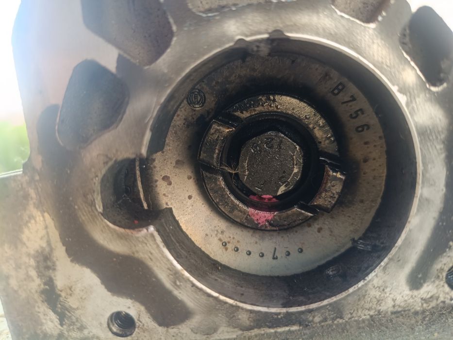 Capac Ax cu doua came Opel Vectra c 150 CP . Cod motor (Z19DTH