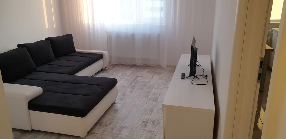 Garsoniera de inchiriat Militari Residence