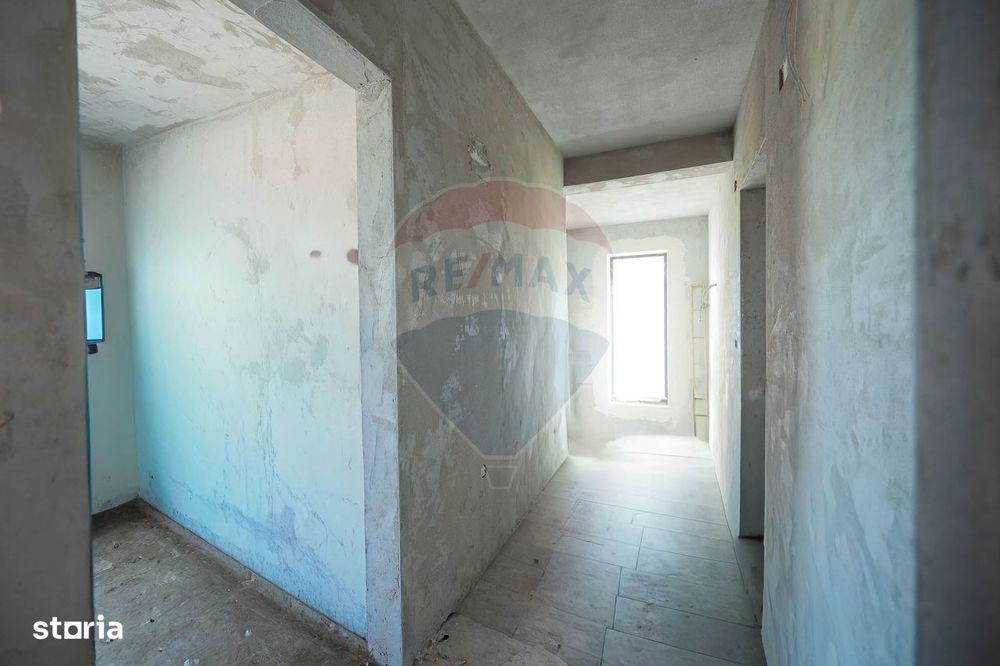 Casă / Vilă cu 5 camere de vânzare în zona Calea Clujului