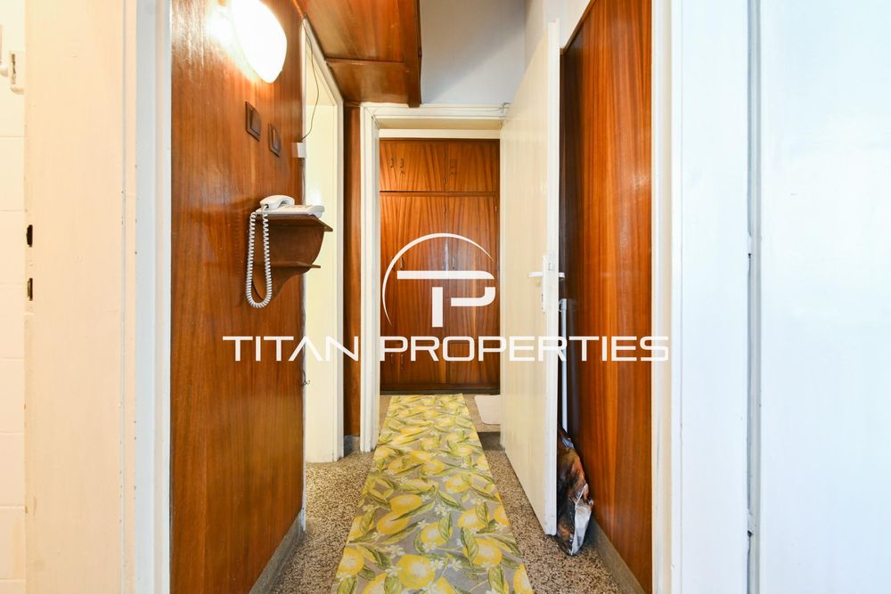 Продава се Тристаен апартамент в София, Център - 88 кв.м за 2955 €/кв.м - Снимка #13